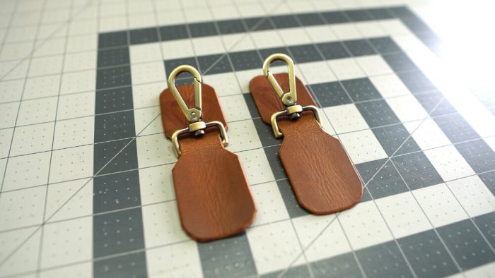 Leather for swivel hooks bag strap