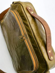 Kedemoth Messenger Bag made by Novas Knits