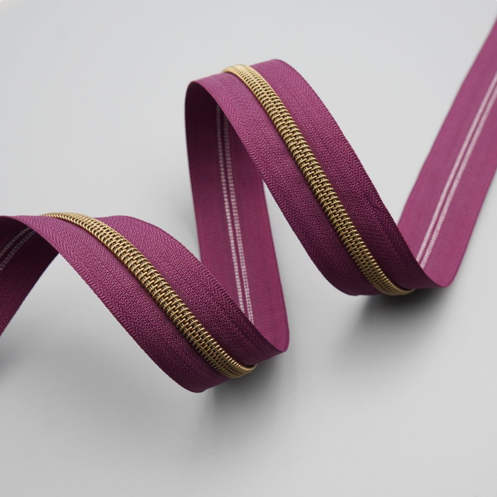 Zips