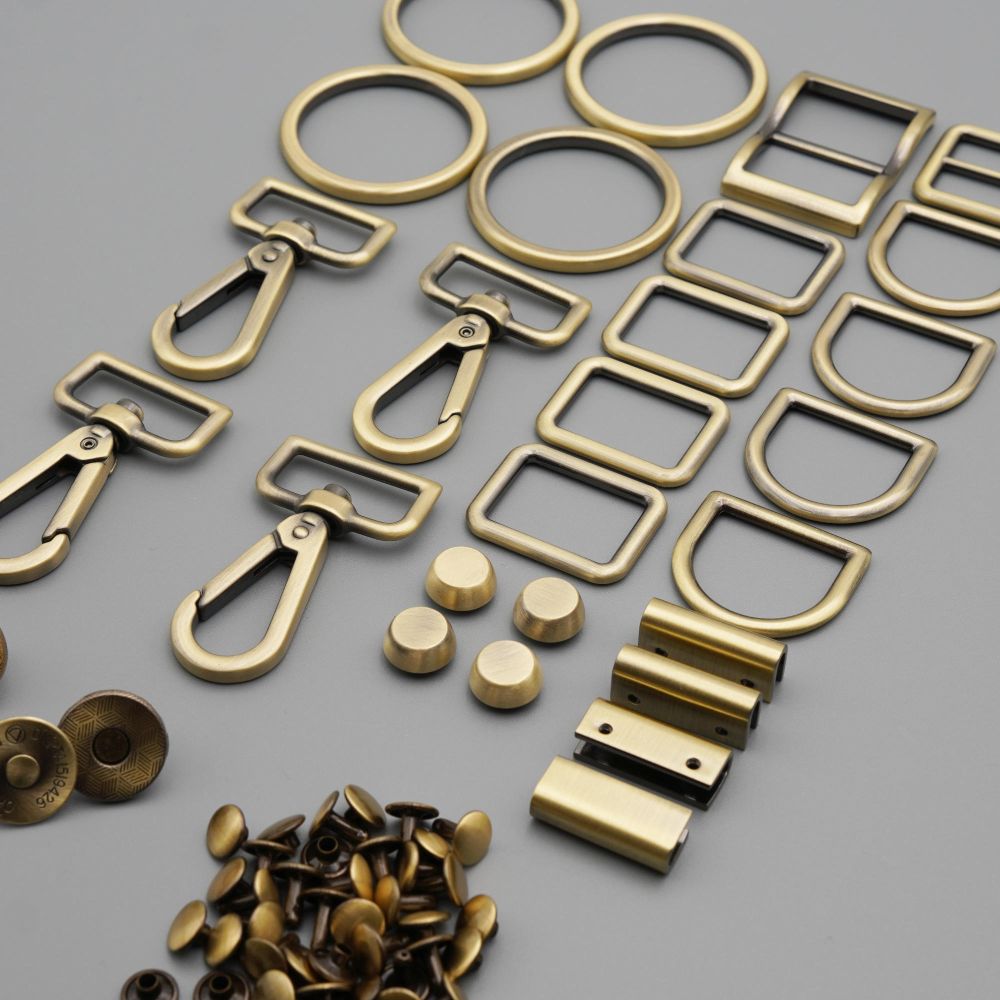 Bag Hardware