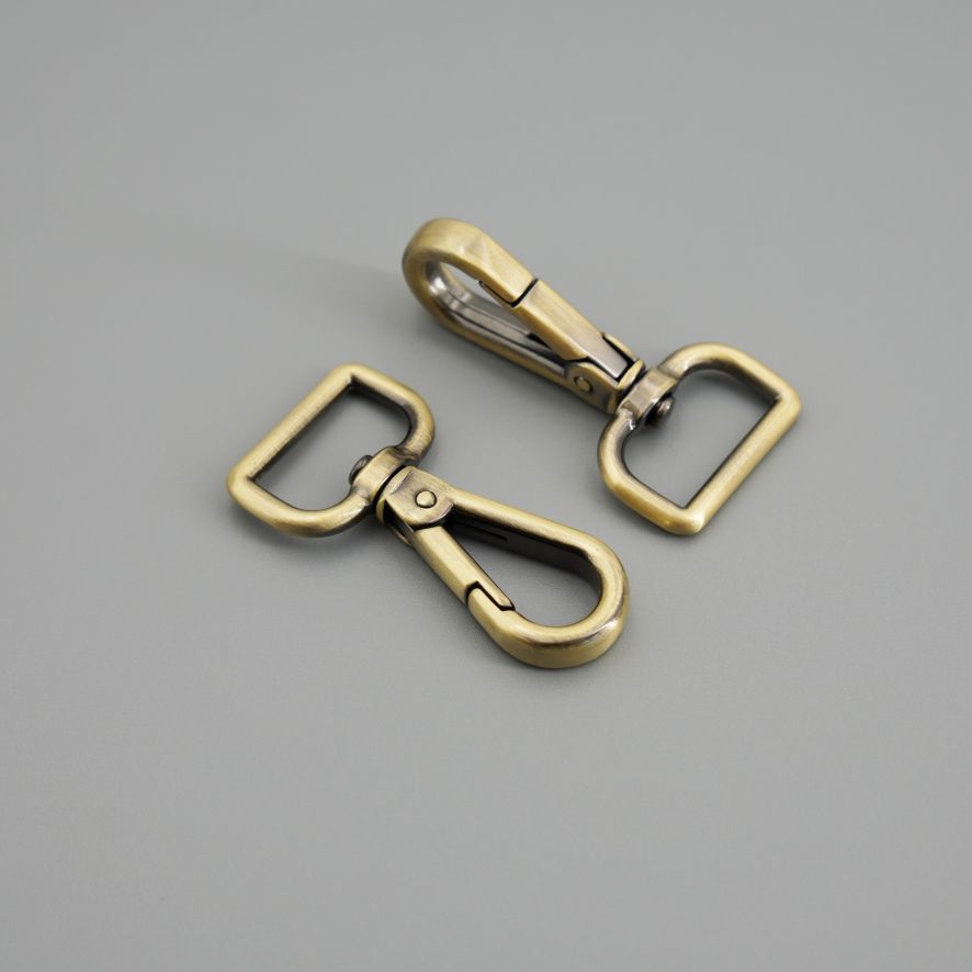 IMPERFECT 18mm (3/4") Swivel Hooks Brushed Brass