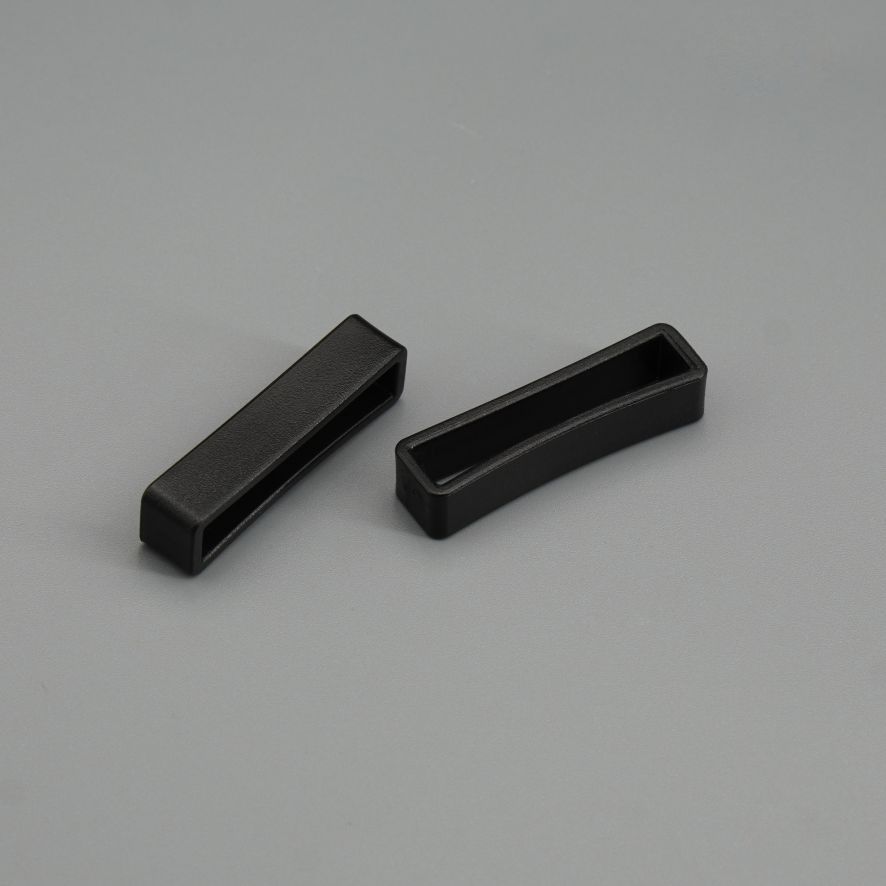 38mm (1.5") PLASTIC Strap Keepers