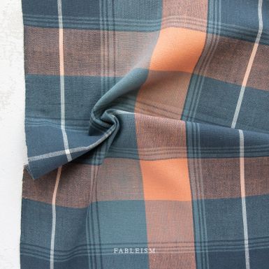 Arcade Plaid Woven in Midnight